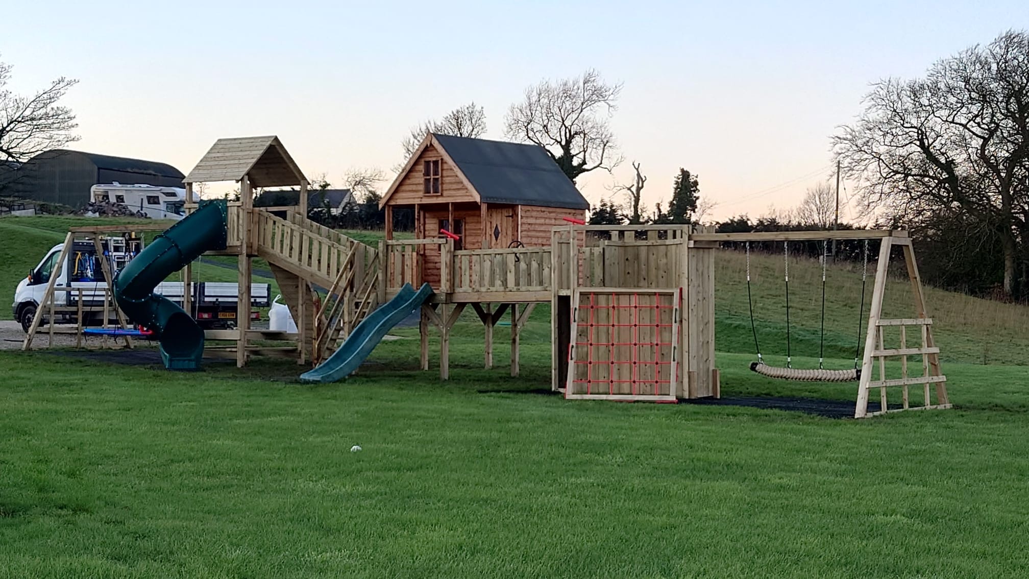 5f45e839-e5a0-40ec-9d7d-8ecfe446da1f 5f45e839-e5a0-40ec-9d7d-8ecfe446da1f