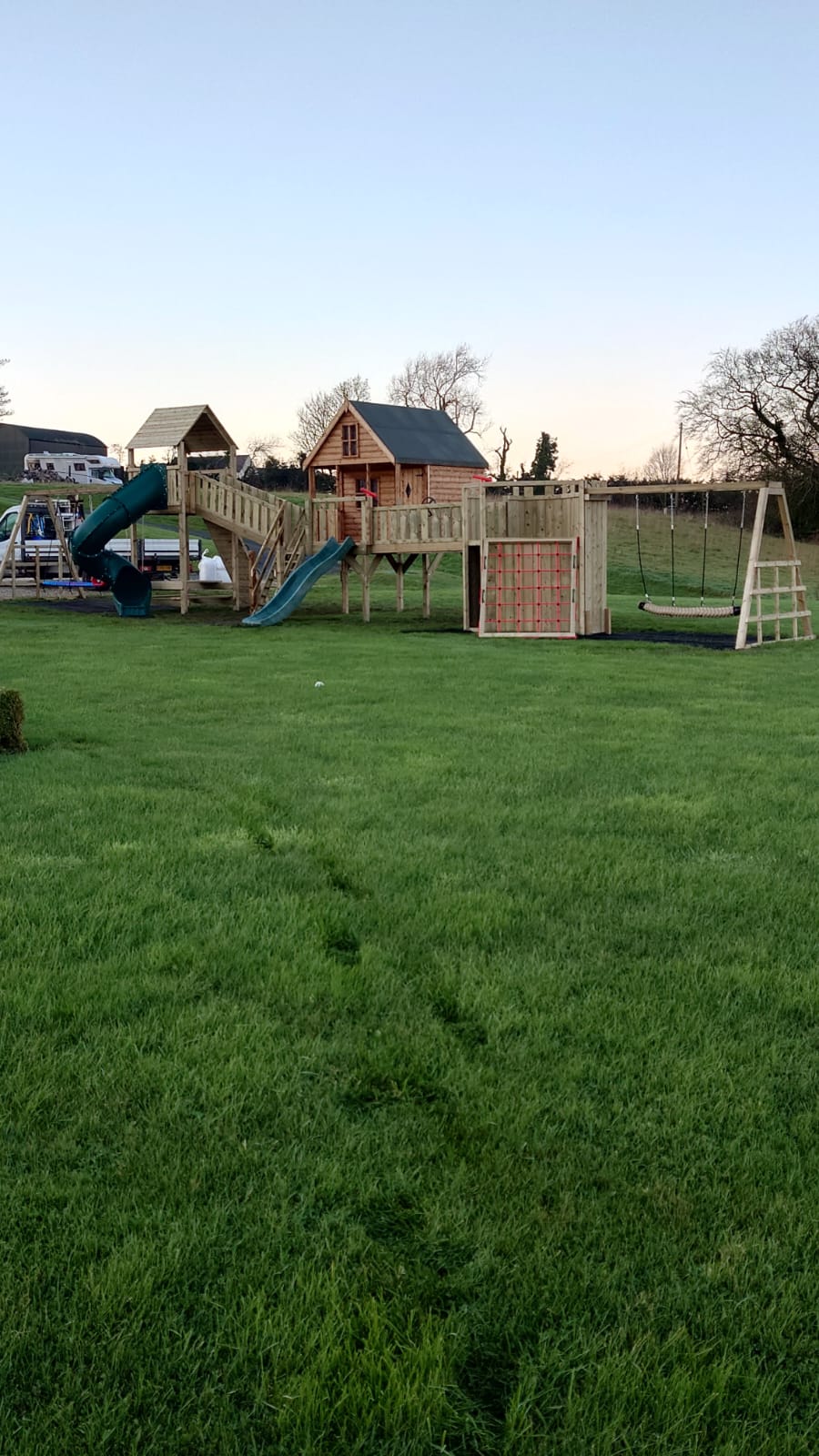 df1379e2-7b86-4133-aaaf-5502719e4d08 df1379e2-7b86-4133-aaaf-5502719e4d08